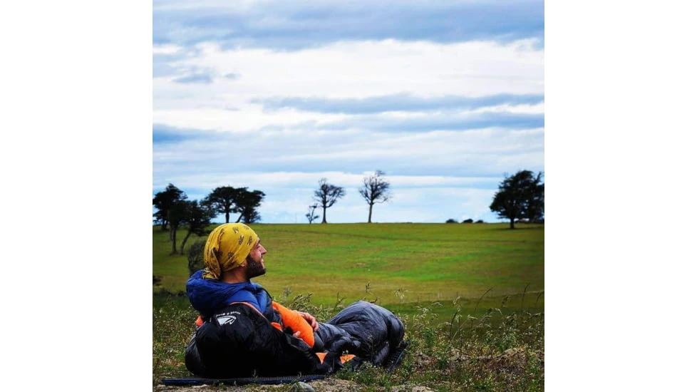 Hyke & Byke Eolus Ultralight Goose Down Sleeping Bag, 800FP, 30F Degrees 5 Hyke & Byke Eolus Ultralight Goose Down Sleeping Bag, 800FP, 30F Degrees - Image 3