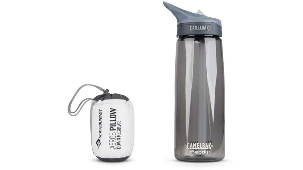 Sea To Summit Aeros Deluxe Down Pillow 4 Sea To Summit Aeros Deluxe Down Pillow - Image 2