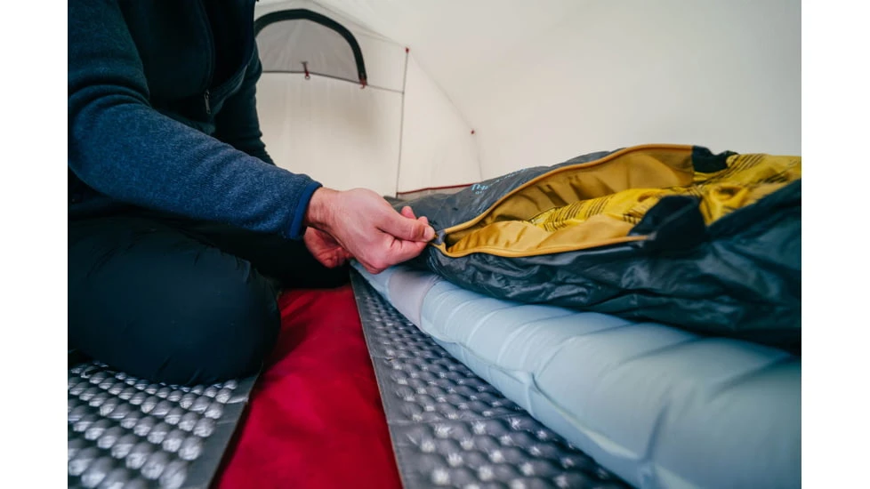 Thermarest NeoAir XTherm NXT Max Sleeping Pad 6 Thermarest NeoAir XTherm NXT Max Sleeping Pad - Image 4